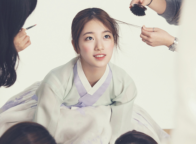 Model with Hanbok styling hair