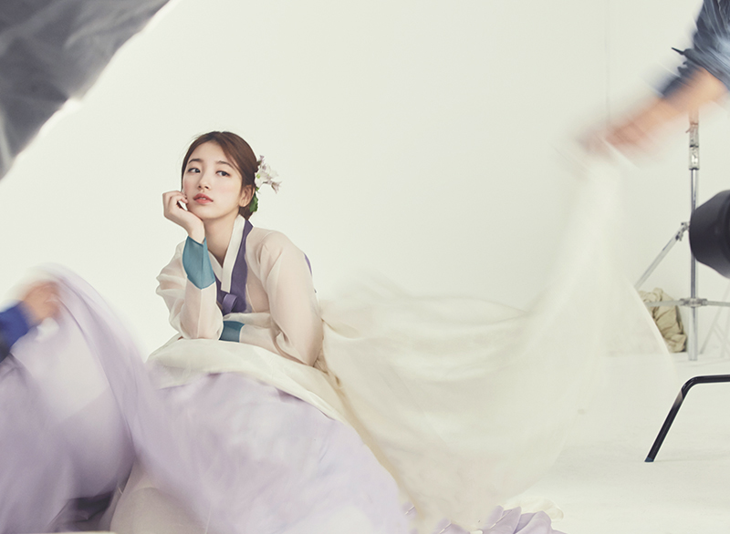 Hanbok model during photoshoot